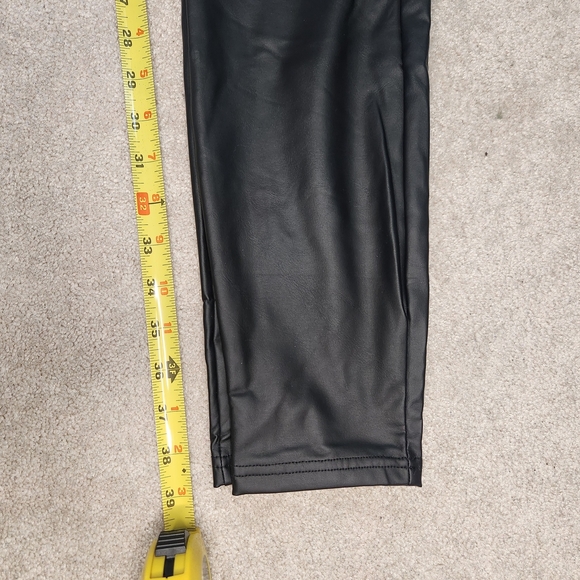 Simply Vera Vera Wang Black Leggings - Picture 6 of 9